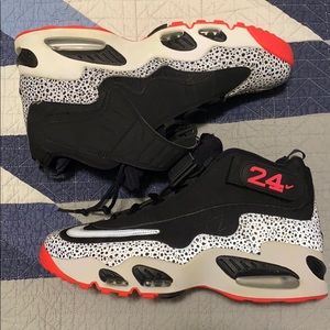 Nike: Air Griffey Max 1 PRM Safari (2013)